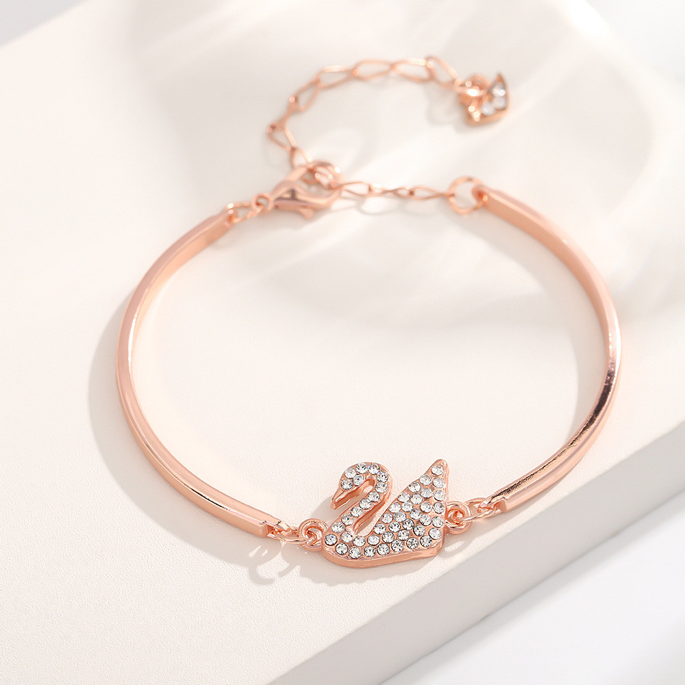 Swan Series Bracelet Niche Design Bracelet Female High-End Temperament Simple Bracelet Jewelry 65k21