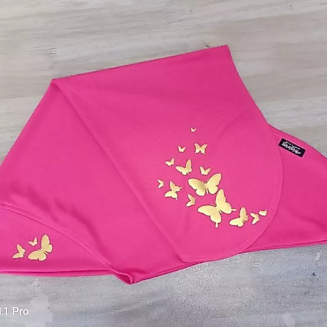 ผีเสื้อดีไซน์สปอร์ตตุง