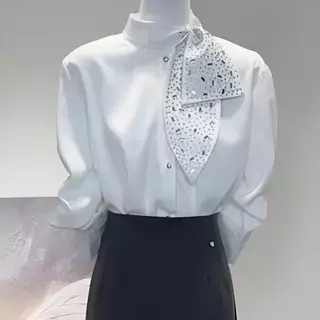 mimi-เสื้อเชิ้ตผ้าซาติน ดีไซน์ผูกโบว์ แขนยาว ไซส์ใหญ่ หรูหราและดูดีมีระดับประดับเพชรเทียมแบบงานประณีต ใส่ทำงานได้#99432