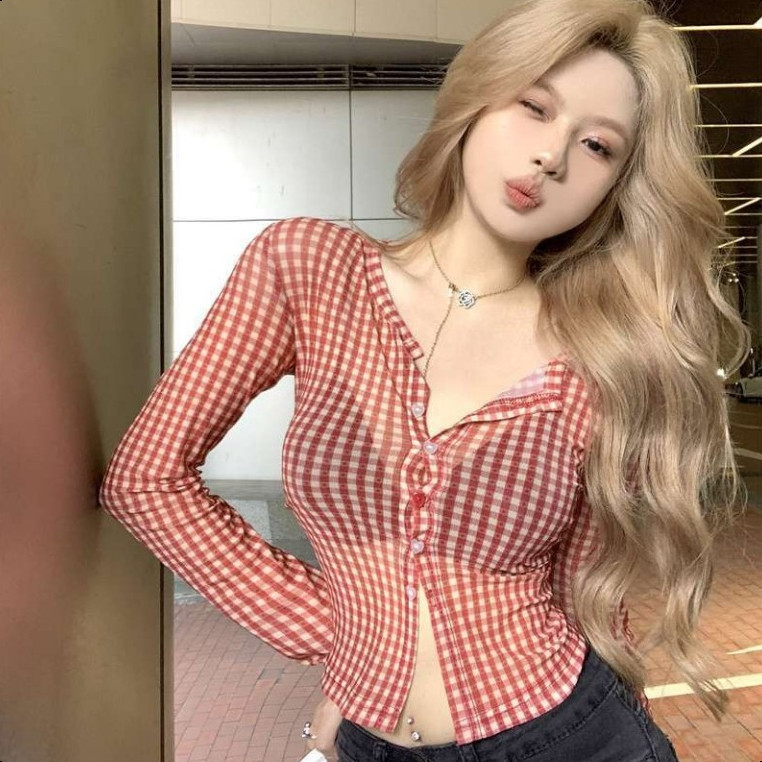 （จัดส่งภายใน24ชม）LUNA GIRL💥 เสื้อซีทรูแขนยาวลายตาราง