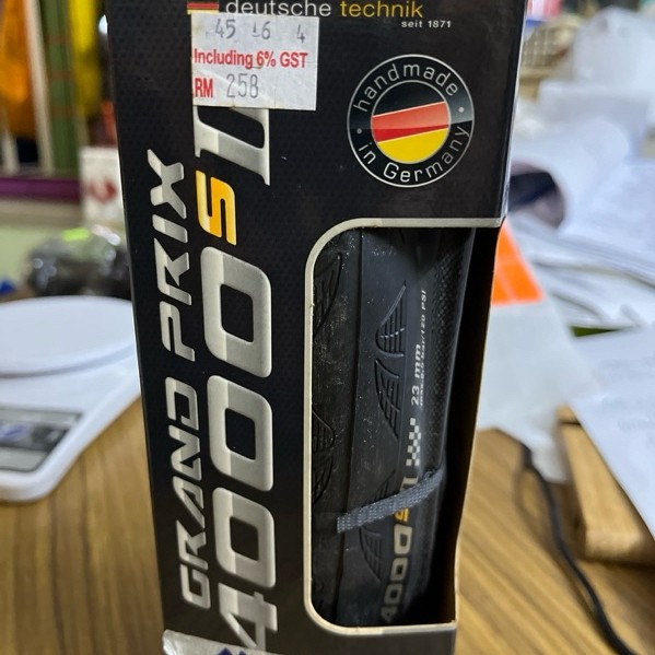 Continental Grang Prix 4000 s11. 650x23c สีดํา
