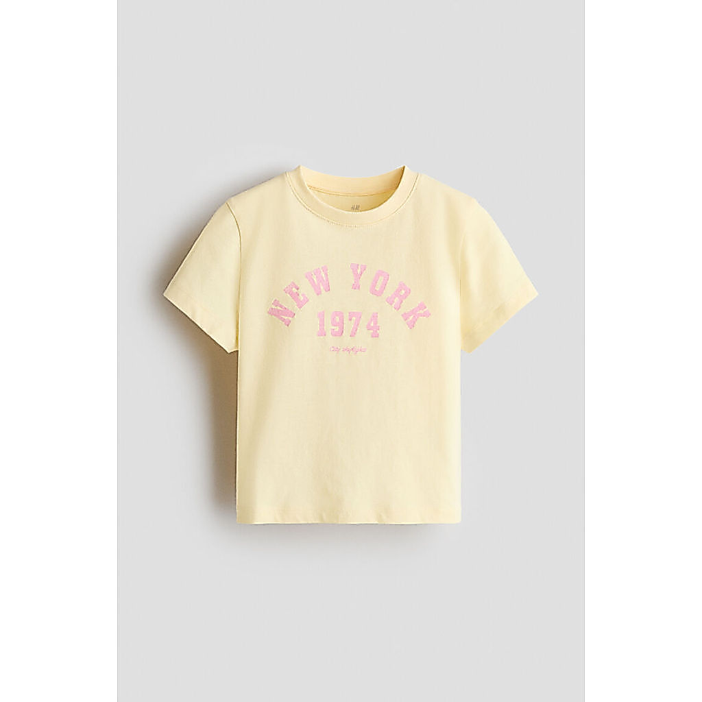 H&M(เอชแอนด์เอ็ม) เสื้อยืดพิมพ์ลาย เด็กผู้หญิง 1332324_4