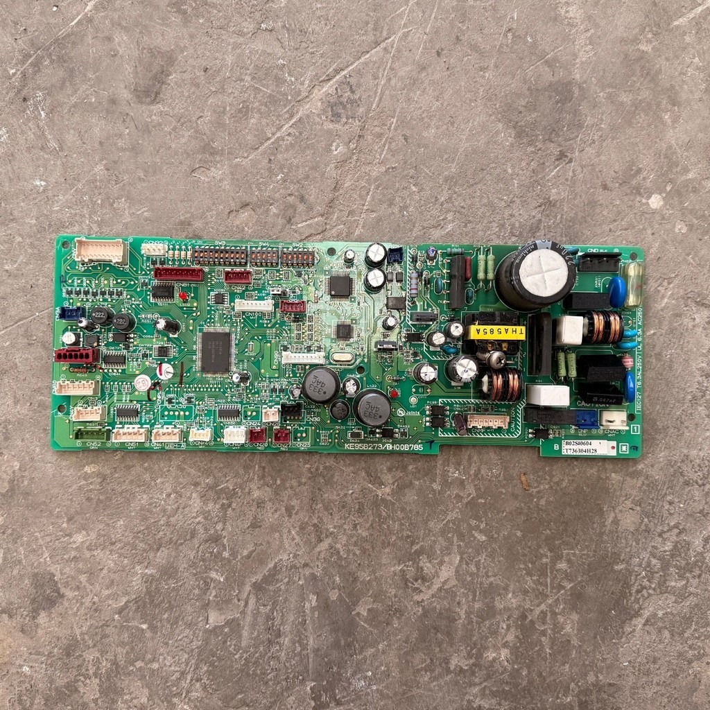 Mitsubishi Electric เครื่องปรับอากาศส่วนกลางเมนบอร์ดภายใน KF95B273 / BH00B785 บอร์ดคอมพิวเตอร์ PEFY-