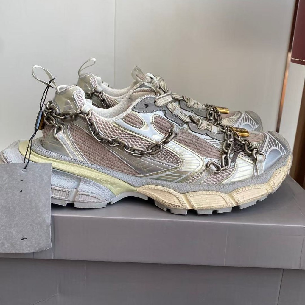 XX5J BLCG 25New Year3xl Concentric lock-up design, elevated sole, vintage-style dad sneakers, unisex