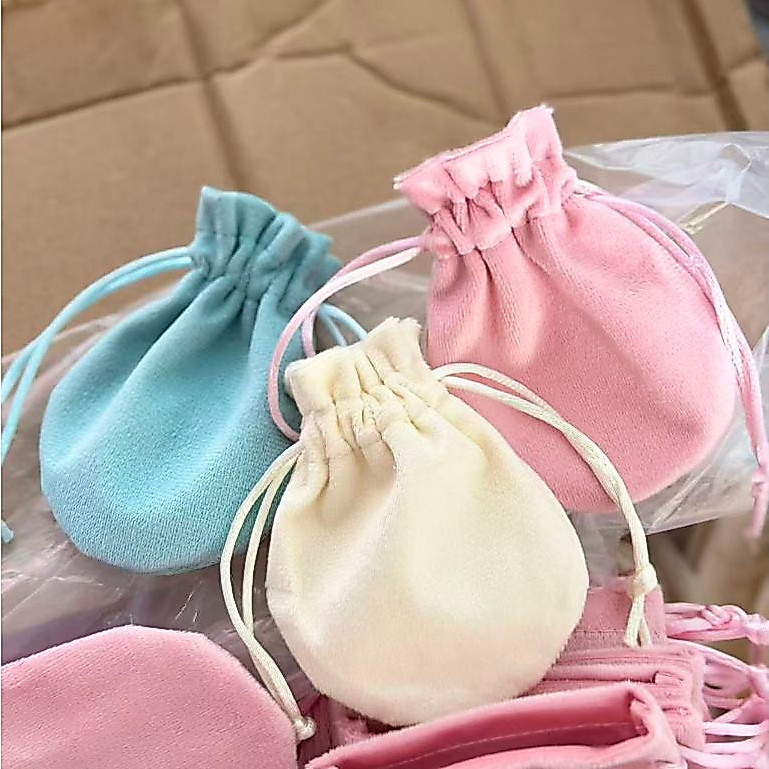 🔖 ถุงผ้าหูรูด ผ้าขนนิ่ม ใส่เครื่องประดับ ต่างหู สร้อยคอ ขนาดเล็ก พร้อมส่ง