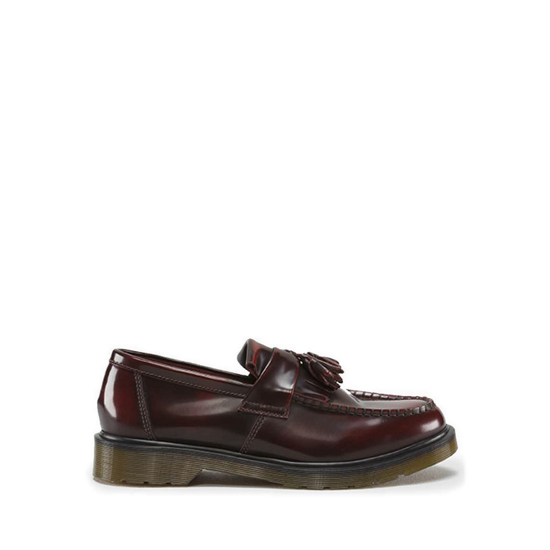 Dr. Martens รุ่น Core Adrian รองเท้า Unisex - สีแดง Cherry Red Arcadia