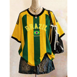 เสื้อยืดลายทางแนวตั้งพิมพ์ลายดิจิตอลทรงหลวมสําหรับผู้หญิงสไตล์บราซิลของขวัญสําหรับเพื่อน