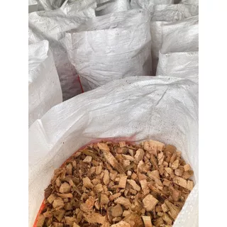กาบมะพร้าวสับ (ยกกระสอบใหญ่ 12-13kg.) กาบจากเปลือกมะพร้าว เปลือกมะพร้าวสับ มะพร้าวสับ ทำให้ดินโปร่ง