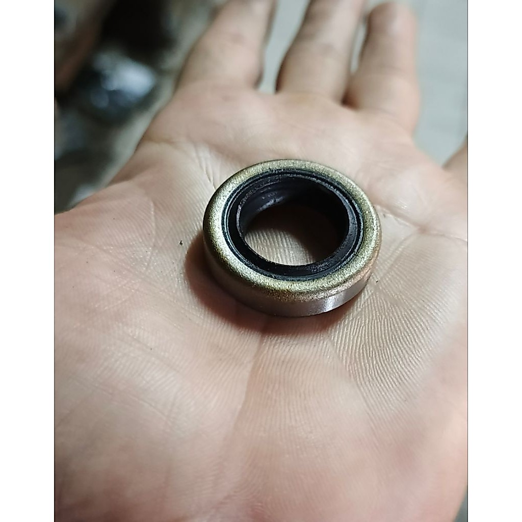 ซีลน้ํามัน TC 18X30X7 TC 18 30 7 IRON