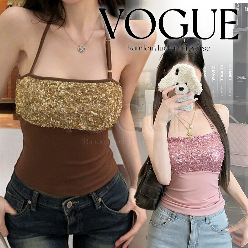 Vogue🌟พร้อมส่ง🌟 เสื้อเดี่ยวยืดยุ่นได้ดี มีฟองน้ำในตัว ผ้านิ่มใส่สบาย มีวิบวับ (FY33068)