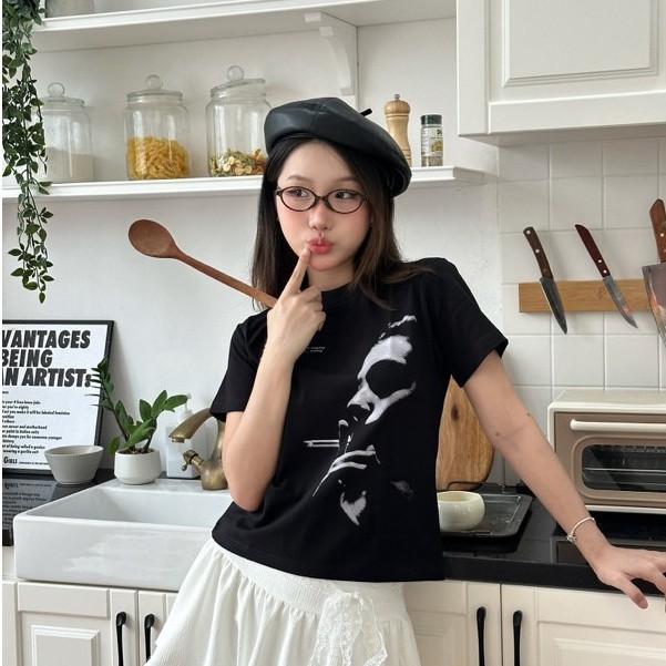 COD (Ho Chi Mih) เสื้อยืดเด็กผู้หญิงแบรนด์ท้องถิ่น "Smoking Man" - 250gsm คอตตอน 2 ทาง