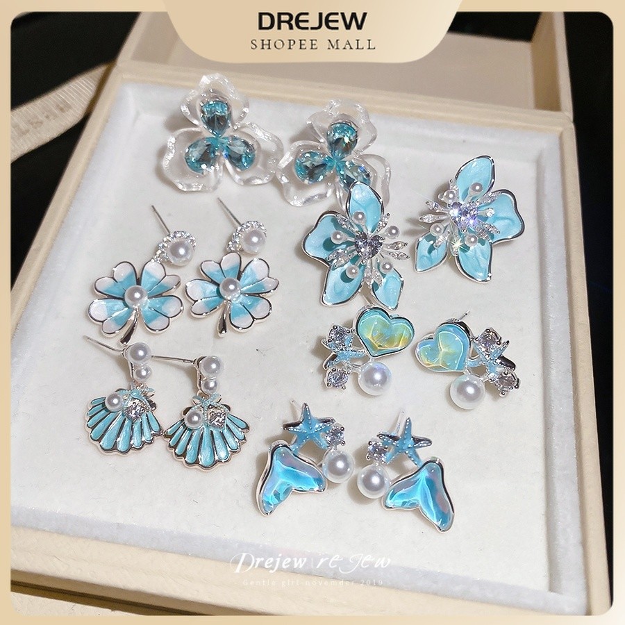 Dreejew การออกแบบสร้างสรรค์ดอกไม้โปร่งใสต่างหูเพทายระดับไฮเอนด์สดและเรียบง่ายทุกวันอุปกรณ์เสริมลําลองสําหรับผู้หญิง