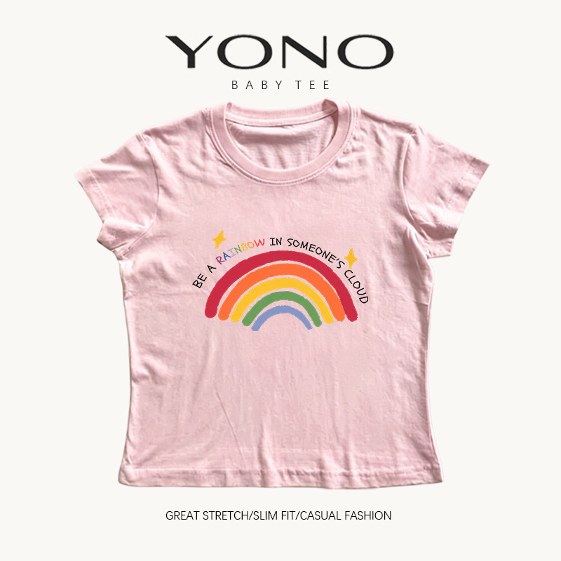 (พร้อมส่ง24ชม.) baby tee สีชมพู ลายสายรุ้งพร้อมตัวอักษร ฟีลสดใสอบอุ่น ทรงเข้ารูป ใส่น่ารักแมตช์ง่ายทุกวัน