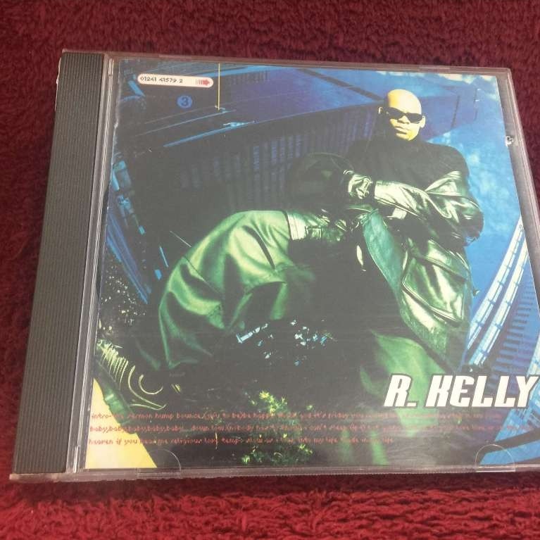 CD R. Kelly – R. Kelly สภาพตามรูปปก ZA301-38