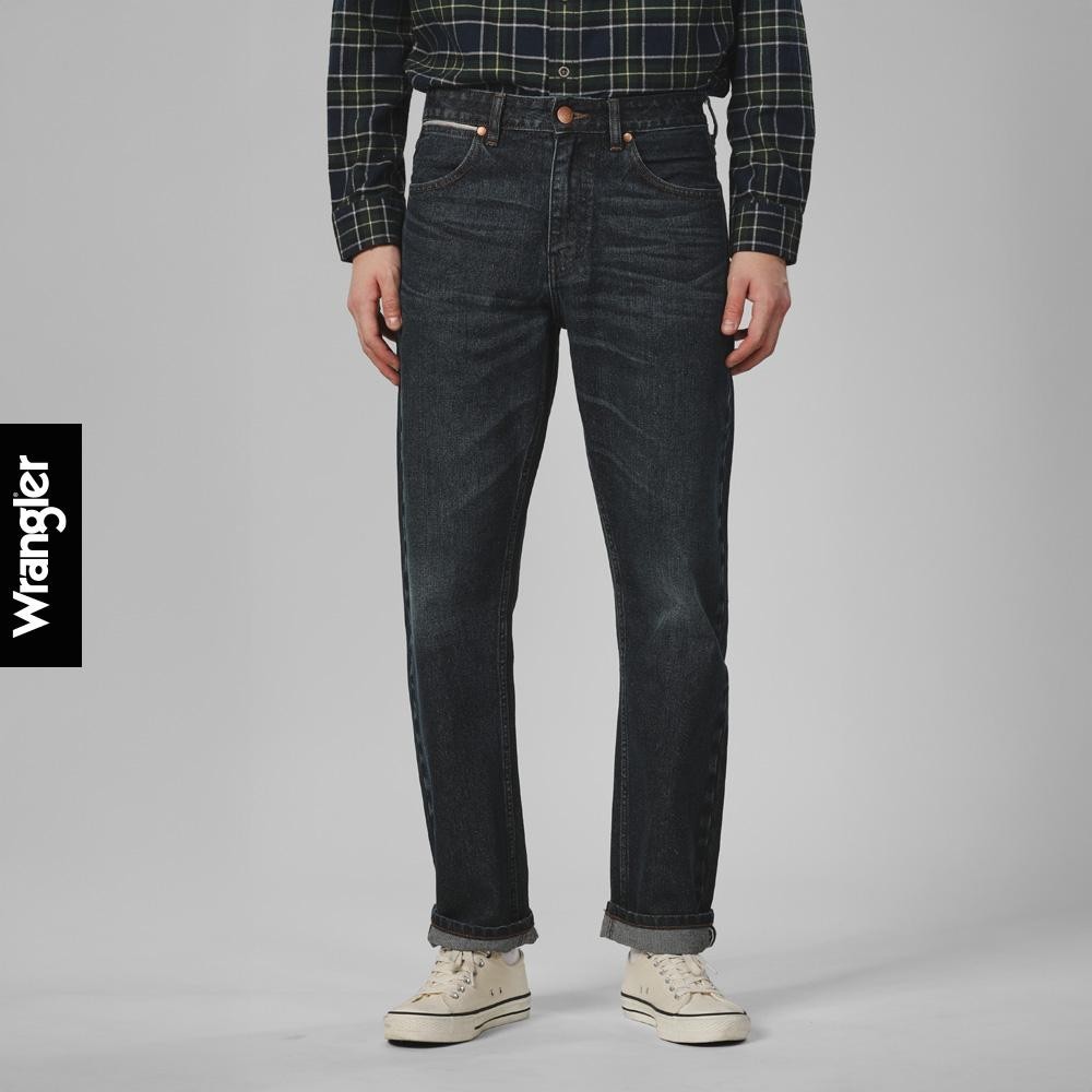 WRANGLER กางเกงยีนส์ผู้ชาย (ริมแดง) คอลเลคชั่น Wrangler Legends เอวกลาง ทรงตรง รุ่น WR S126MMWZN15 สียีนส์ผ้าดิบ