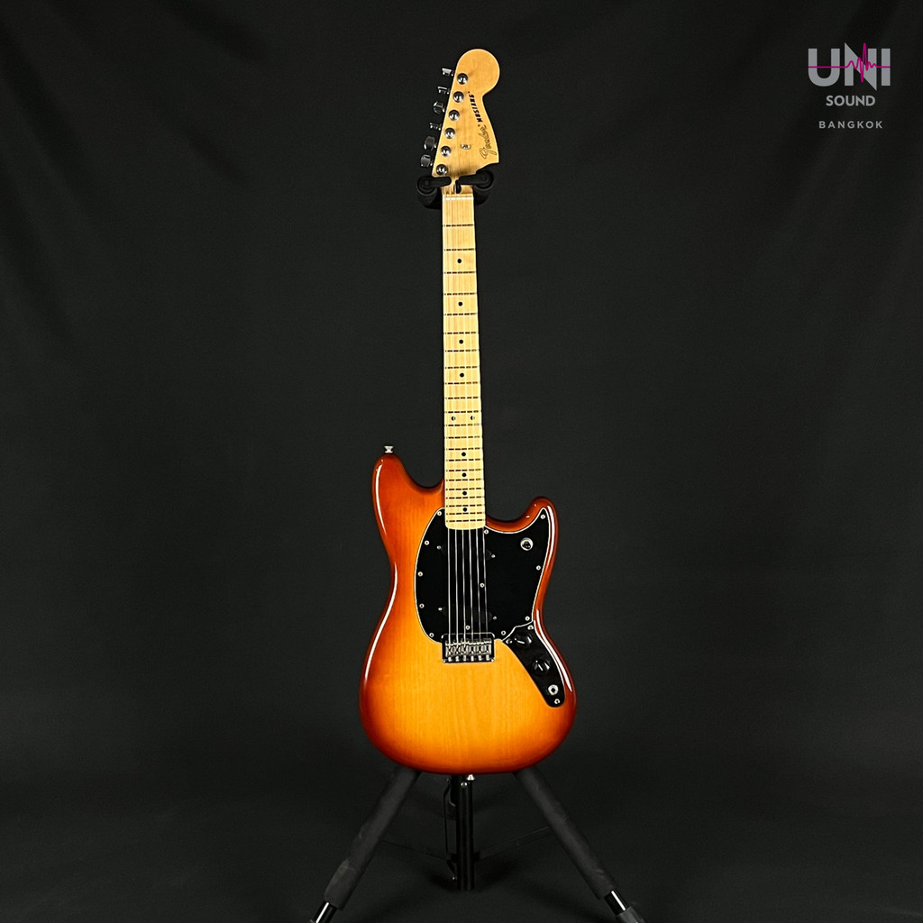 กีต้าร์ไฟฟ้า Fender Player Mustang