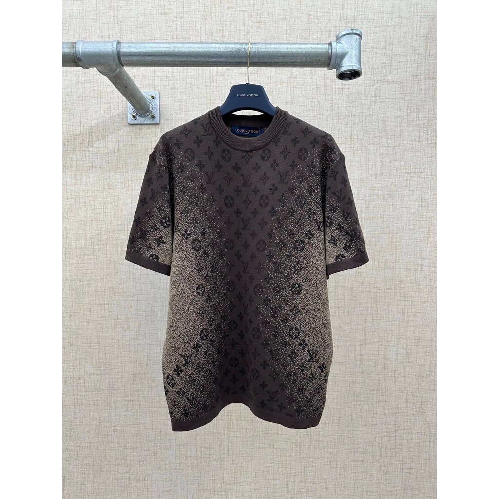 เพดานระดับ V พิมพ์เต็มGradient Jacquardโลโก้Retroแฟชั่นสบายๆAll-MatchรอบคอผิวBreathableแขนสั้นเสื้อย