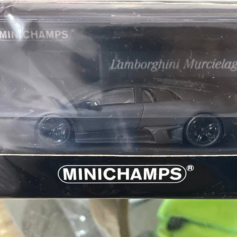 [สต๊อกพร้อม ติดต่อหากคุณมีคําถามใดๆ] 1/43 Mini Chelan Borghini LP640