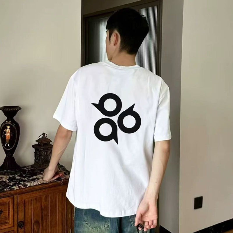 ขายร้อน FOG ESS เสื้อยืดแขนสั้นด้านหลังสัญลักษณ์พิมพ์เสื้อยืดคอกลมลําลองอินเทรนด์