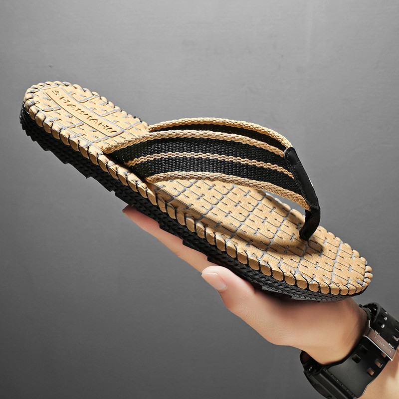 รองเท้าแตะแบบสวม Channel Tiger 7702-39-45-P14 Yuan-