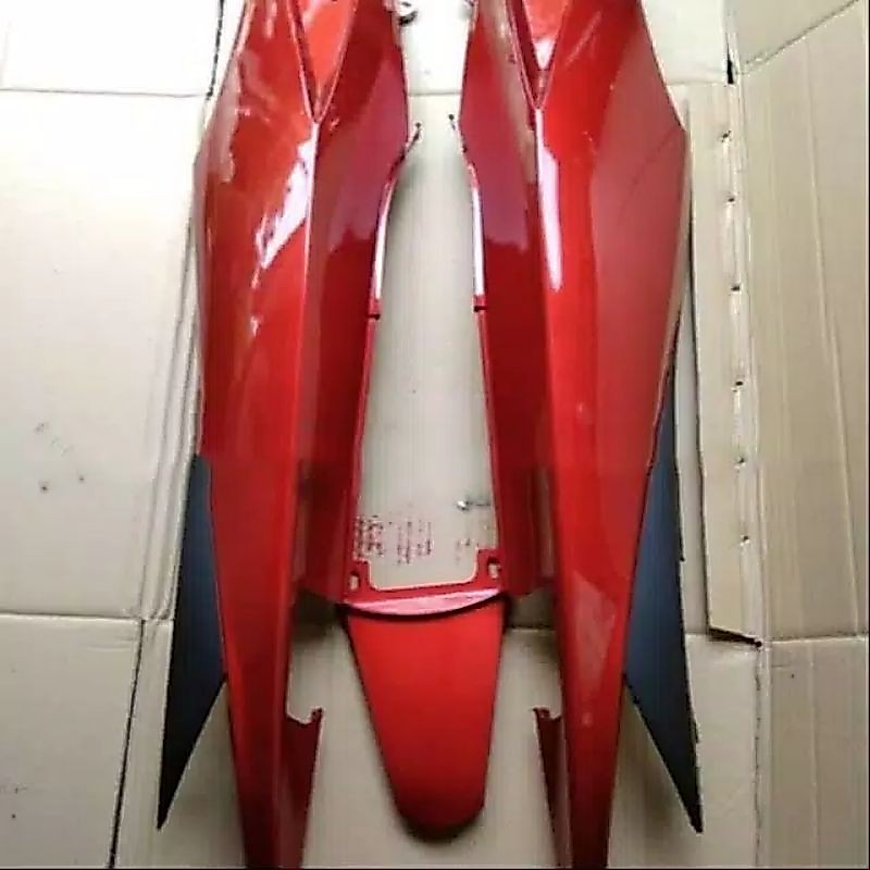 MERAH REAR BODY RIGHT LEFT JUPITER MX OLD/OLD MAROON RED