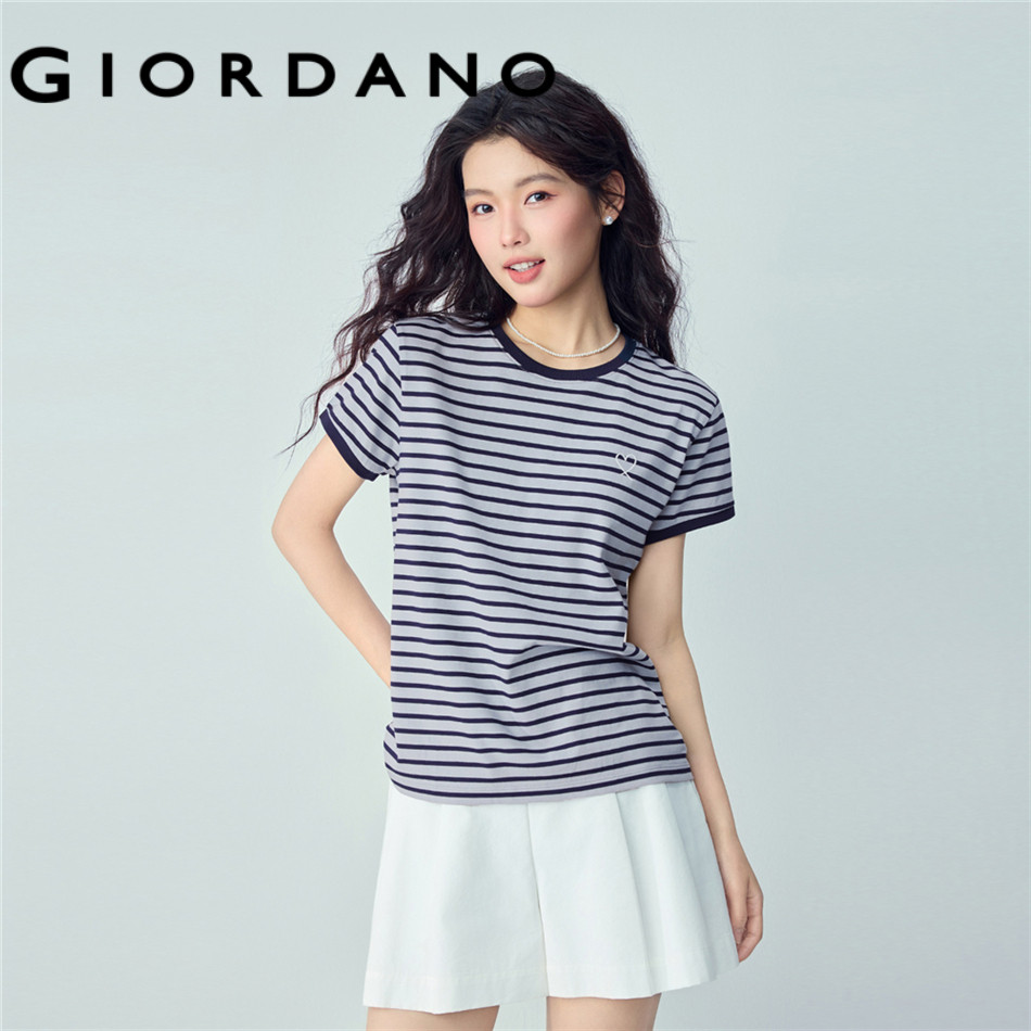GIORDANO WOMEN Women T-Shirt - Slim Fit 13326354