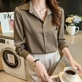 (D-018) Satin Shirt เสื้อเชิ้ต ผ้าซาติน แฟชั่น ผู้หญิง แขนยาว ทรงสวย เรียบหรู ใส่ทำงาน เที่ยว คาเฟ่ Fashion