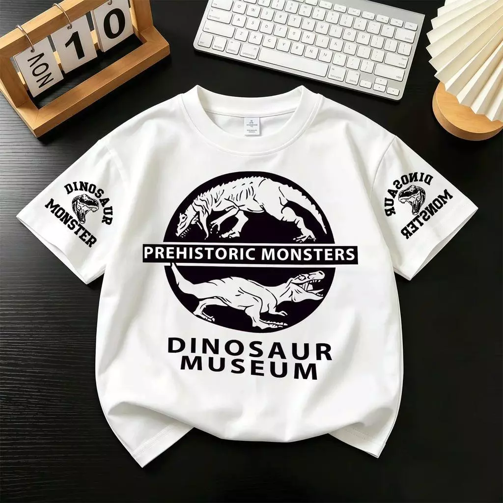 COD เสื้อยืดเด็กผู้ชาย ลายไดโนเสาร์ Dinosaur Museum เสื้อแขนสั้น การ์ตูนสัตว์โลกล้านปี แฟชั่นเด็ก พร้อมส่ง