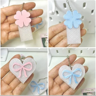 ที่เปิดฝากระป๋อง ใบ clover พวงกุญแจห้อยกระเป๋า ลายโบว์ หัวใจ น่ารัก พกพาง่าย Bag Charm Cute Keychain ck7