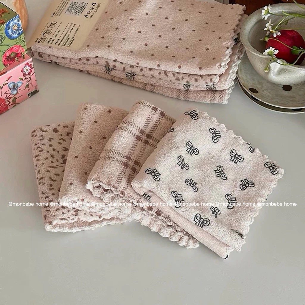 ผ้าเช็ดโต๊ะ แผ่นรองจาน ผ้าเช็ดโต๊ะ เช็ดมือ เช็ดจาน ผ้าอเนกประสงค์🧺 ผ้าสักหลาดปะการัง ดูดซับน้ำได้ดี พร้อมส่ง