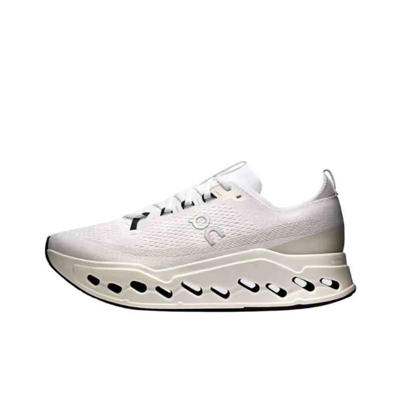 Cloudsurfer Cloudsurfer Max รองเท้าผ้าใบ Unisex ของแท้ 100% สบายอย่างเป็นทางการระบายอากาศได้เหมาะสํา