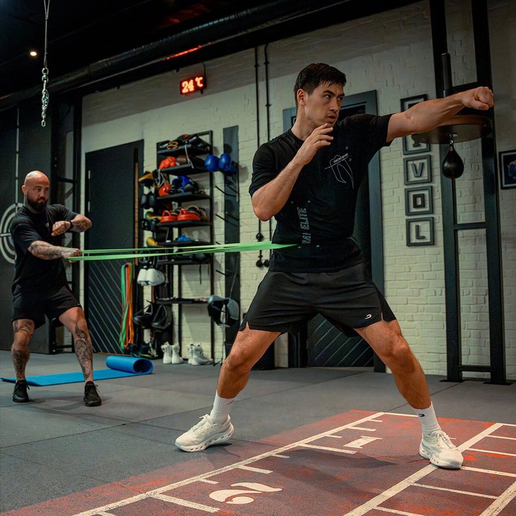 BOXRAW x Bivol Elite Letter พิมพ์เสื้อยืดผู้ชายผ้าฝ้าย 100% Casual Boxing Fighting Training กีฬาแขนส