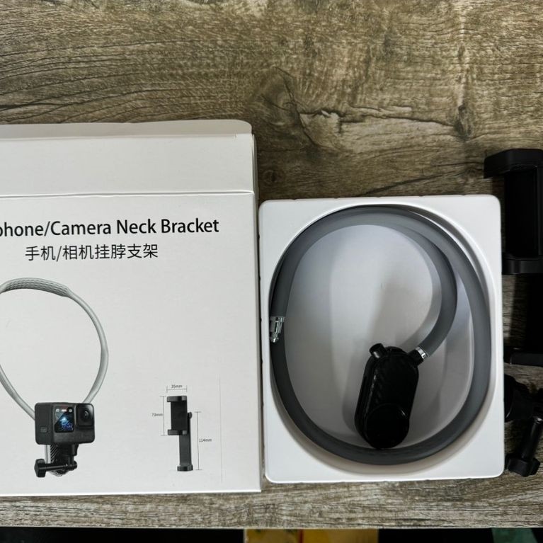 กล้องคอยึดโทรศัพท์หน้าอกพร้อมสกรู 1/4 นิ้วและคลิปเปลี่ยนสําหรับ GoPro Hero 12/11/10/9/8, iPhone Andr