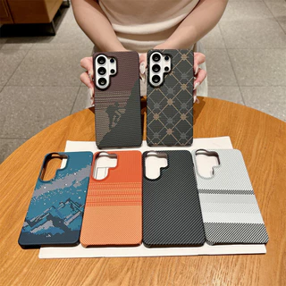 รูปแบบคาร์บอนไฟเบอร์เคสโทรศัพท์แม่เหล็กสําหรับ Samsung Galaxy S22 S23 S24 S25 S26 Ultra S25 + FE S26 Plus Ultra-thin Hard ปลอกกันกระแทก