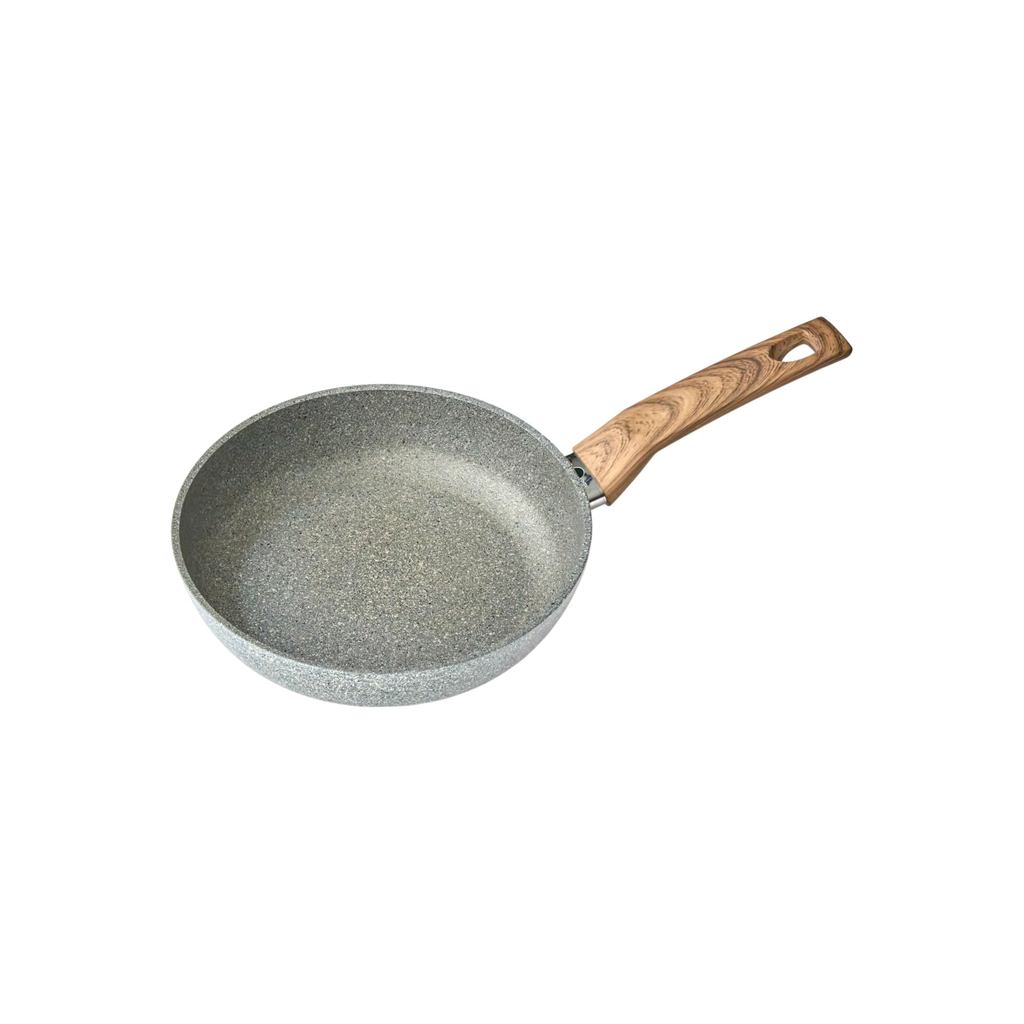 Exclusive to a Japanese retailer: Ballarini "Olbia Frying Pan 20cm, Made in Italy" for gas stoves wi