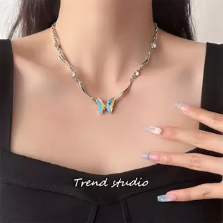 สร้อยคอรูปผีเสื้อไล่ระดับสี สร้อยโซ่คล้องกระดูกไหปลาร้าสุดเก๋ สร้อยคอรูปผีเสื้อหลากหลายแบบมีจำหน่าย