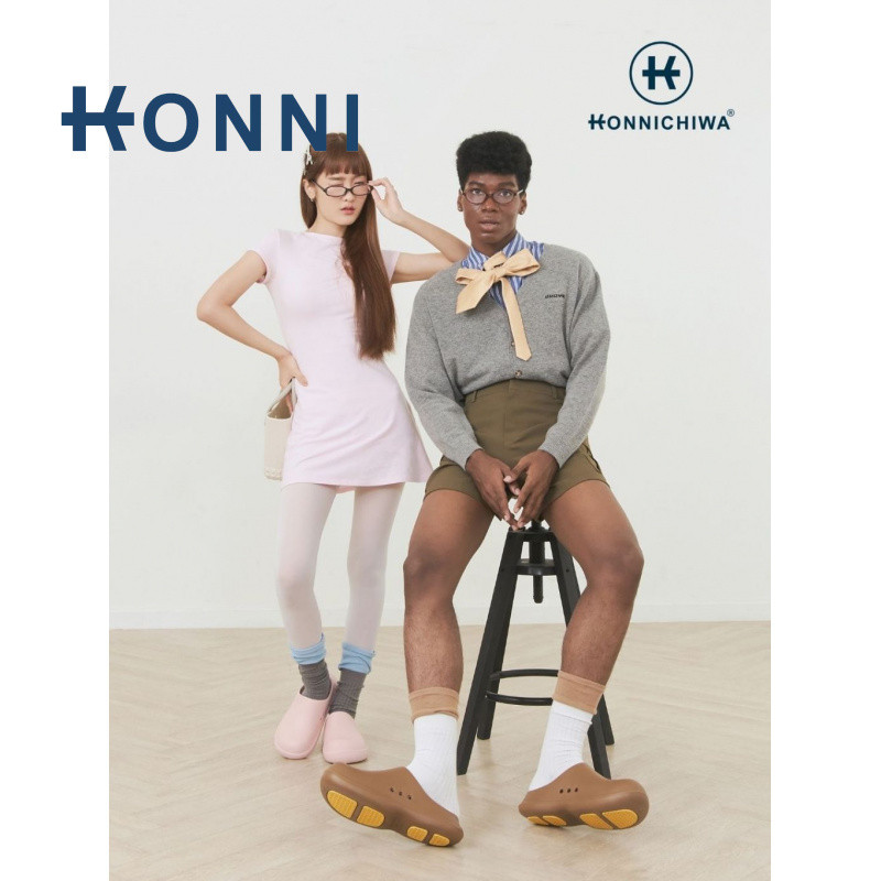 KONNI.SHOES รองเท้าแบบสวมหัวโต EVA รุ่น AKARI ของแท้ 100%