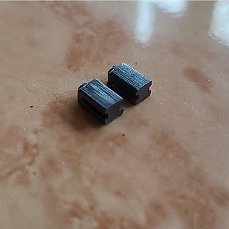 MINI GRINDER CARBON BRUSH 1 PAIR @ 2 ชิ้นแปรงคาร์บอนสําหรับ MINI GRINDER REPLACEMENT PARTS