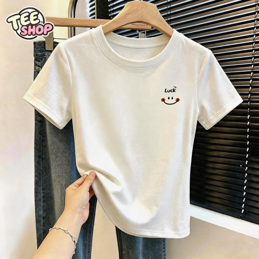 TEE·SHOP🍀baby tee เสื้อเท่ๆ เกาหลี เสื้อยืดผู้หญิง " Minimalist Luck & Smile " ตัวฟิตกระชับสัดส่วน ผ้านิ่มใส่สบาย COD📦