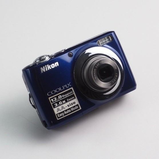 Nikon Coolpix L22 Digicam