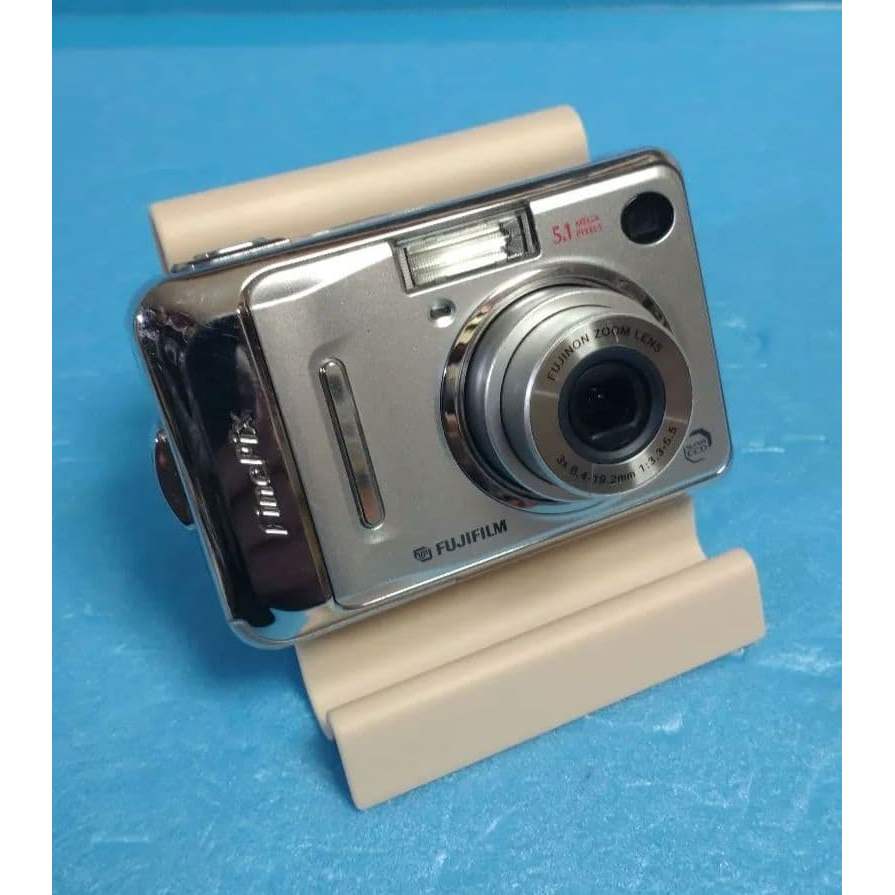 กล้องดิจิทัลคอมแพค FUJIFILM FinePix A500 ตรวจสอบการทำงานแล้ว สภาพดี พร้อมใช้งาน