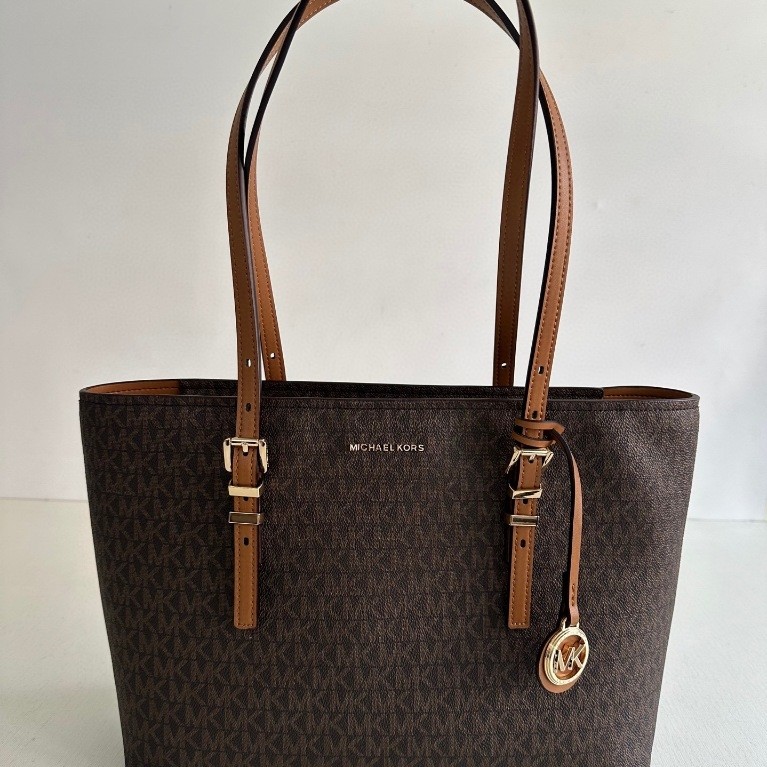 MK Female Bag Quinn Series Ladies Medium Handbag Tote Bag กระเป๋าช้อปปิ้ง