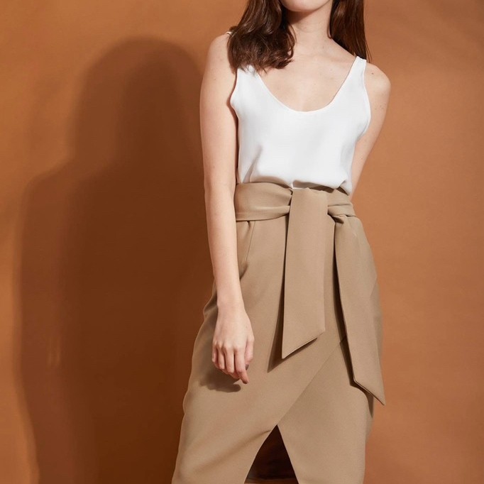 Munich Skirt S จาก lookbooklookbook