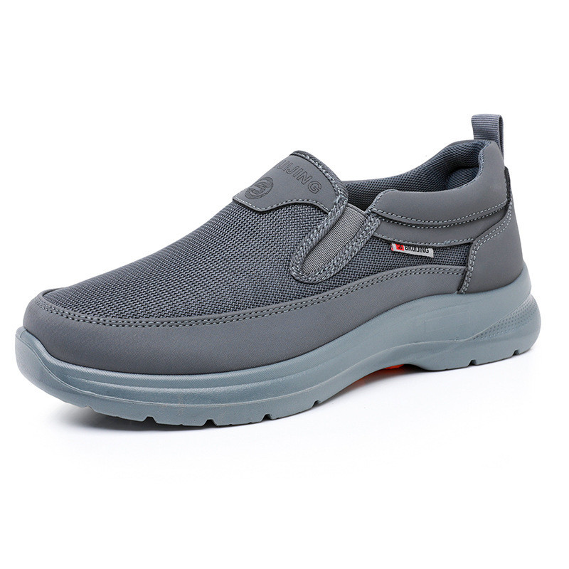 เก่าปักกิ่งรองเท้าผ้าผู้ชาย Anti-slip Soft-soled หลวมขนาดใหญ่รองเท้าสบายๆ Breathable รองเท้าเดียววัยกลางคน