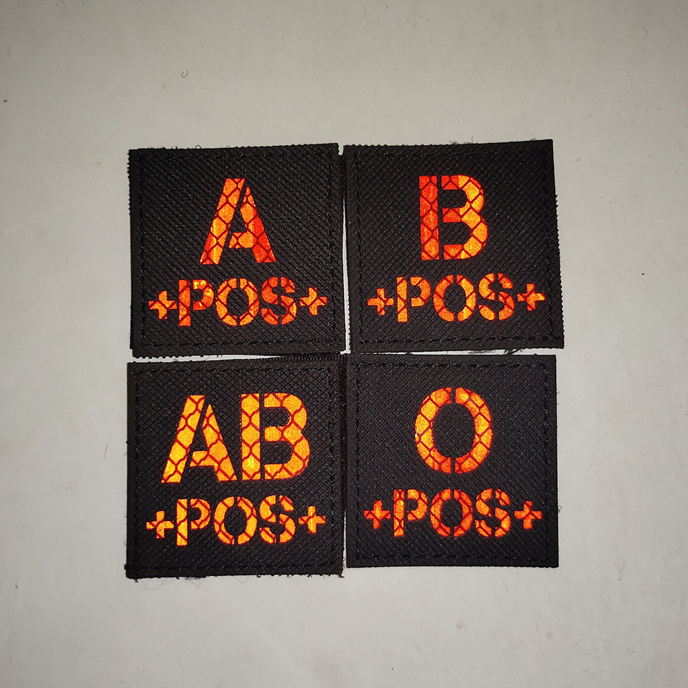 สะท้อนแสง Armband Morale Badges IRแพทช์เลเซอร์ตัดเลือดประเภทป้ายบนกระเป๋าเป้สะพายหลังสติกเกอร์บนเสื้อผ้าAppliqueสําหรับเสื้อผ้าหัวเข็มขัดตะขอ