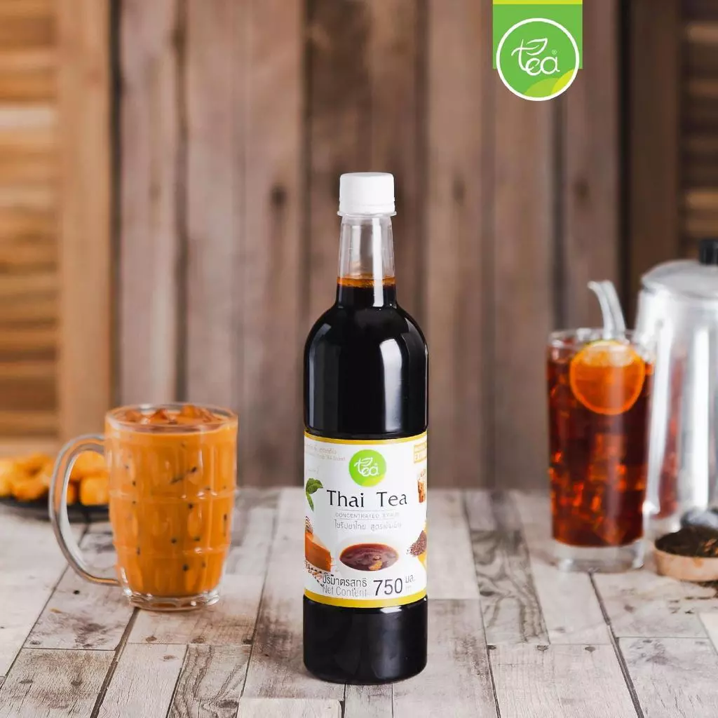 ไซรัปชาไทย Thai Tea Syrup สูตรเข้มข้น ชาไทยสกัด พร้อมชง สำหรับชาเย็น 750ml ตรา ทีอีเอ