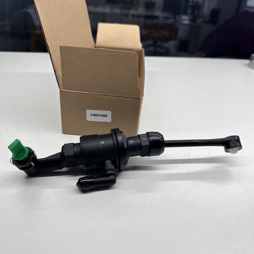 41600-F2000 เหมาะสําหรับ Hyundai Erinte คลัทช์กระบอกสูบหลัก 41600F2000