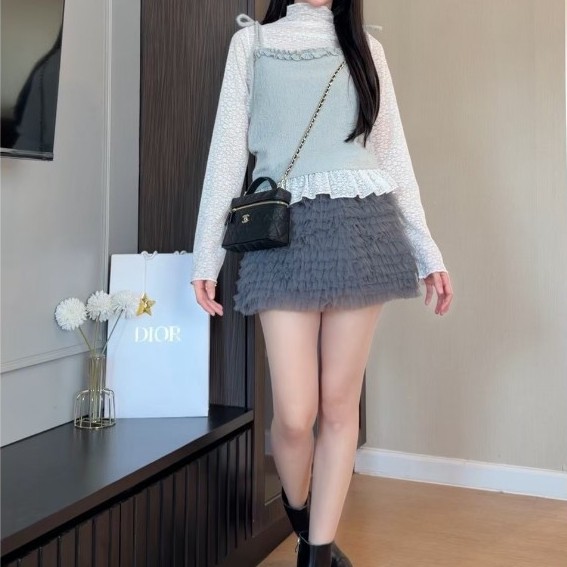 BD26-001  เซตเสื้อลูกไม้+สายเดี่ยว  𝗥𝗶𝗻𝗶𝗲 𝘀𝗲𝘁