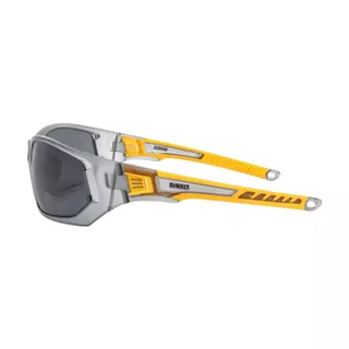DEWALT รุ่น DPG112-2D-EU แว่นตานิรภัย กรอบสีเทา/เหลือง เลนส์สีควัน
