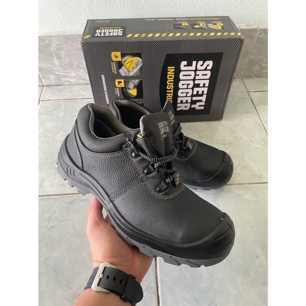 Safety Jogger รุ่น BESTRUN S3 รองเท้าเซฟตี้หุ้มส้น หัวเหล็ก พื้นกันทะลุ พื้นกันน้ำมัน